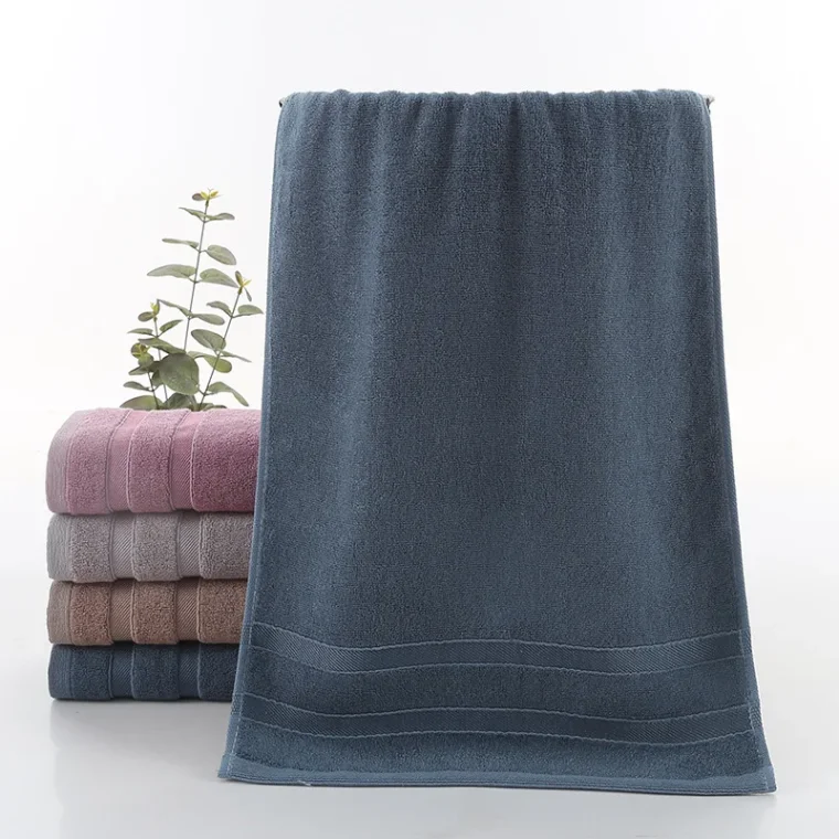 Sample of knitted textile with a cozy and textured appearance.