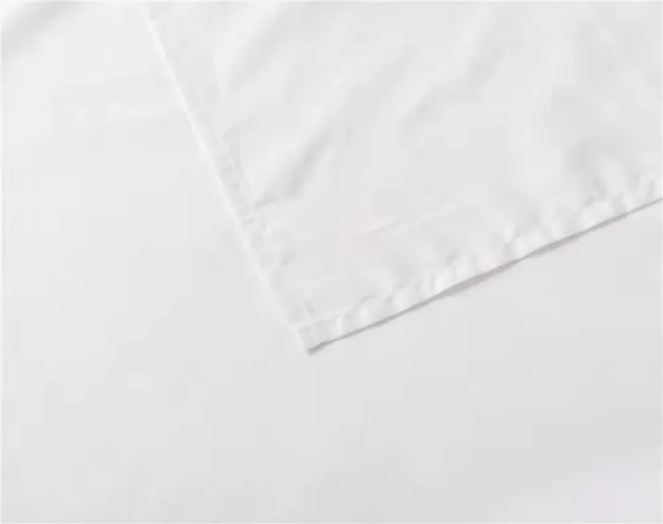 Detailed embroidery on high-quality textile