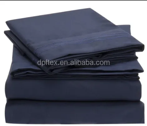 Intricate textile design pattern for fabric production.