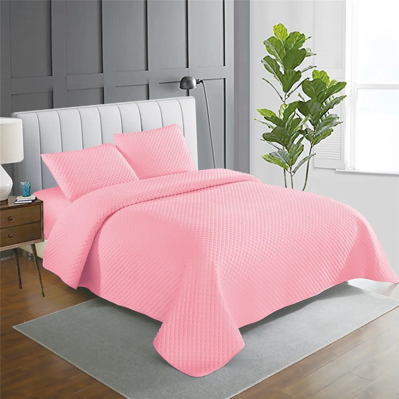 Handwoven fabric with geometric pattern